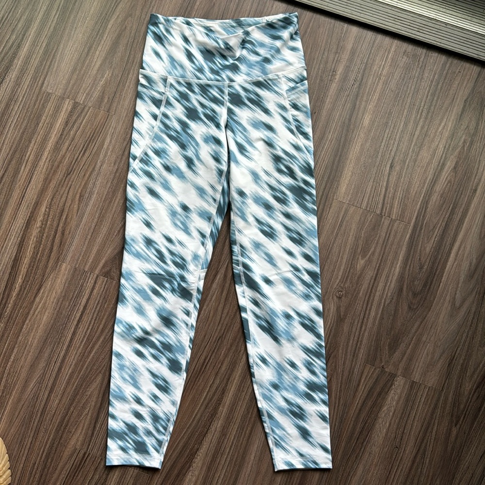 ITS A SET | Old Navy | High Rise Leggings & Tank Power Soft |  Size Small